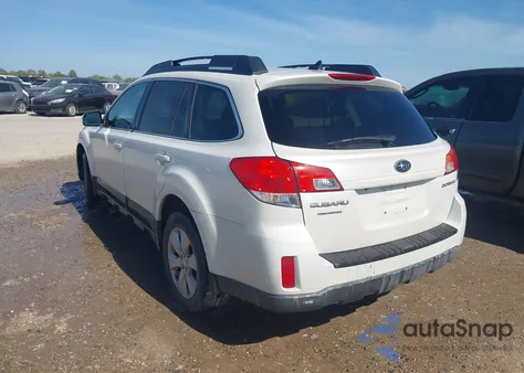 2011 Subaru Outback 2.5I Limited z USA, uszkodzony, nr VIN 4S4BRCKC1B3373696